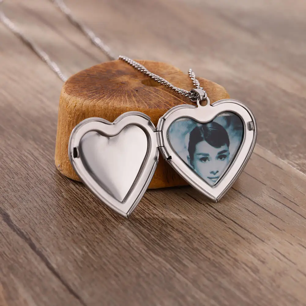 Stainless Steel Custom Photo Heart Locket Necklace for Woman Personalized Family Friends Picture Pendant Memorial Jewelry Gifts