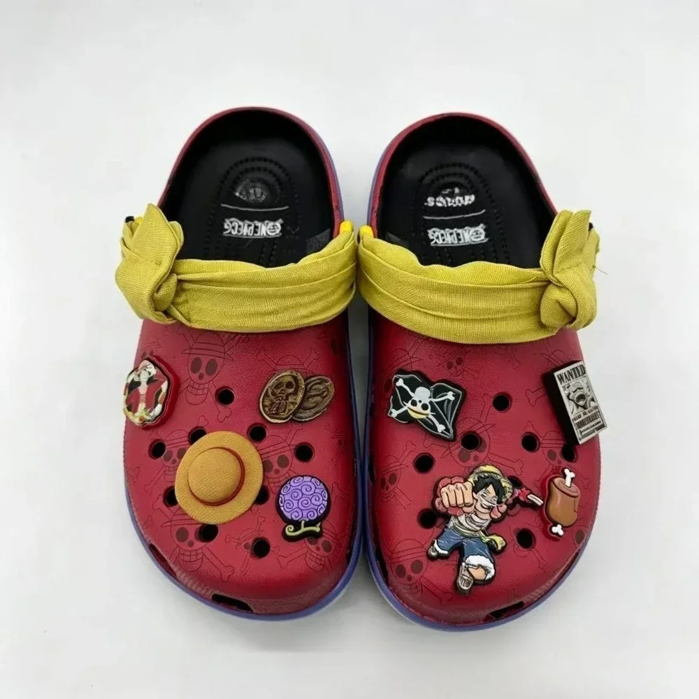 Anime Slippers Outdoor Travel Beach Sandals ONE PIECE Luffy Men Non-Slip Home Shoes Chopper ZORO Cartoon Cave Shoes