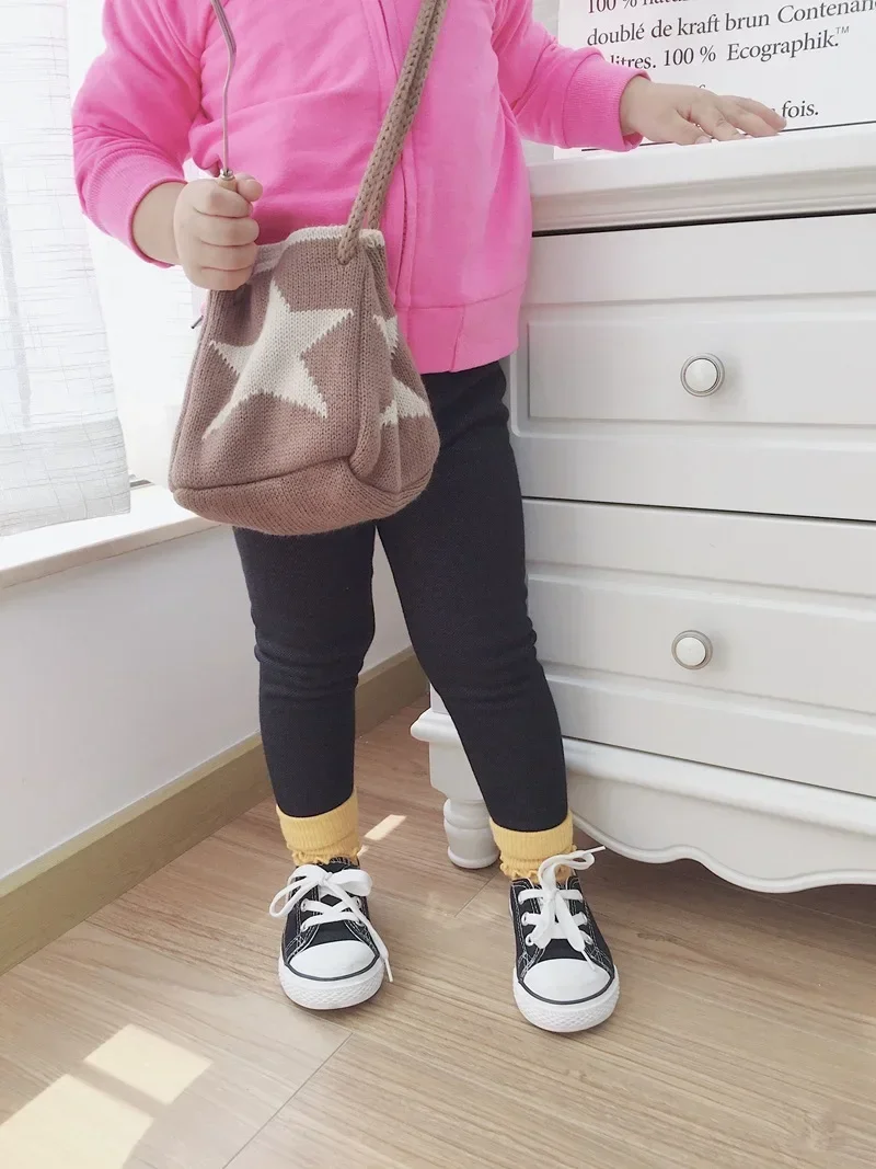 New Winter Children's Jeans Boys and Girls' Solid Color Thin Velvet Elastic Belt Jeans Infant Elastic Denim Pants 1-6Y