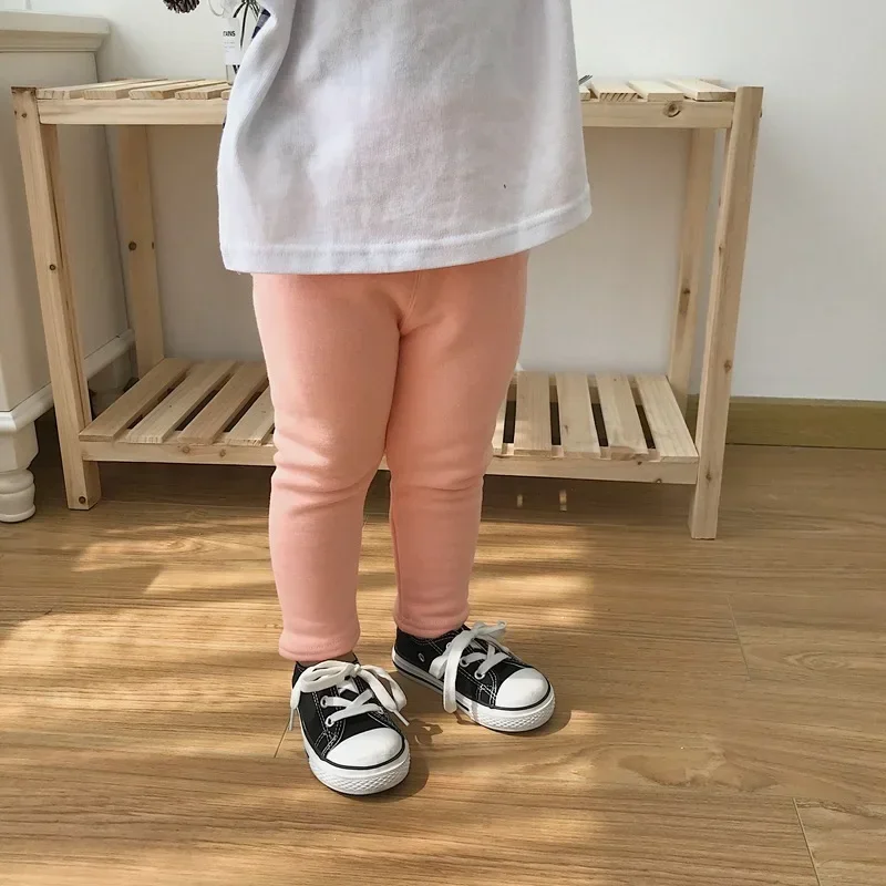 New Winter Children's Jeans Boys and Girls' Solid Color Thin Velvet Elastic Belt Jeans Infant Elastic Denim Pants 1-6Y
