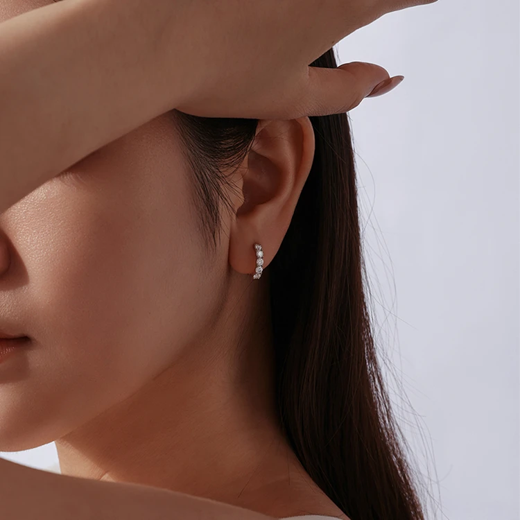 Bamoer U Moissanite Hoop Earrings 925 Sterling Silver Full 0.1CT Moissanite Design Certified Earrings Women Fine Jewelry Wedding