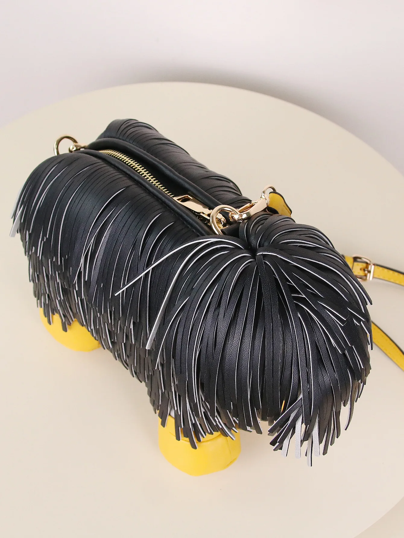 Novelty Tassel Puppy Shape Women's Shoulder Bag Crossbody Cute Cartoon Animal Shape Purses and Handbag Designer Tote Bag
