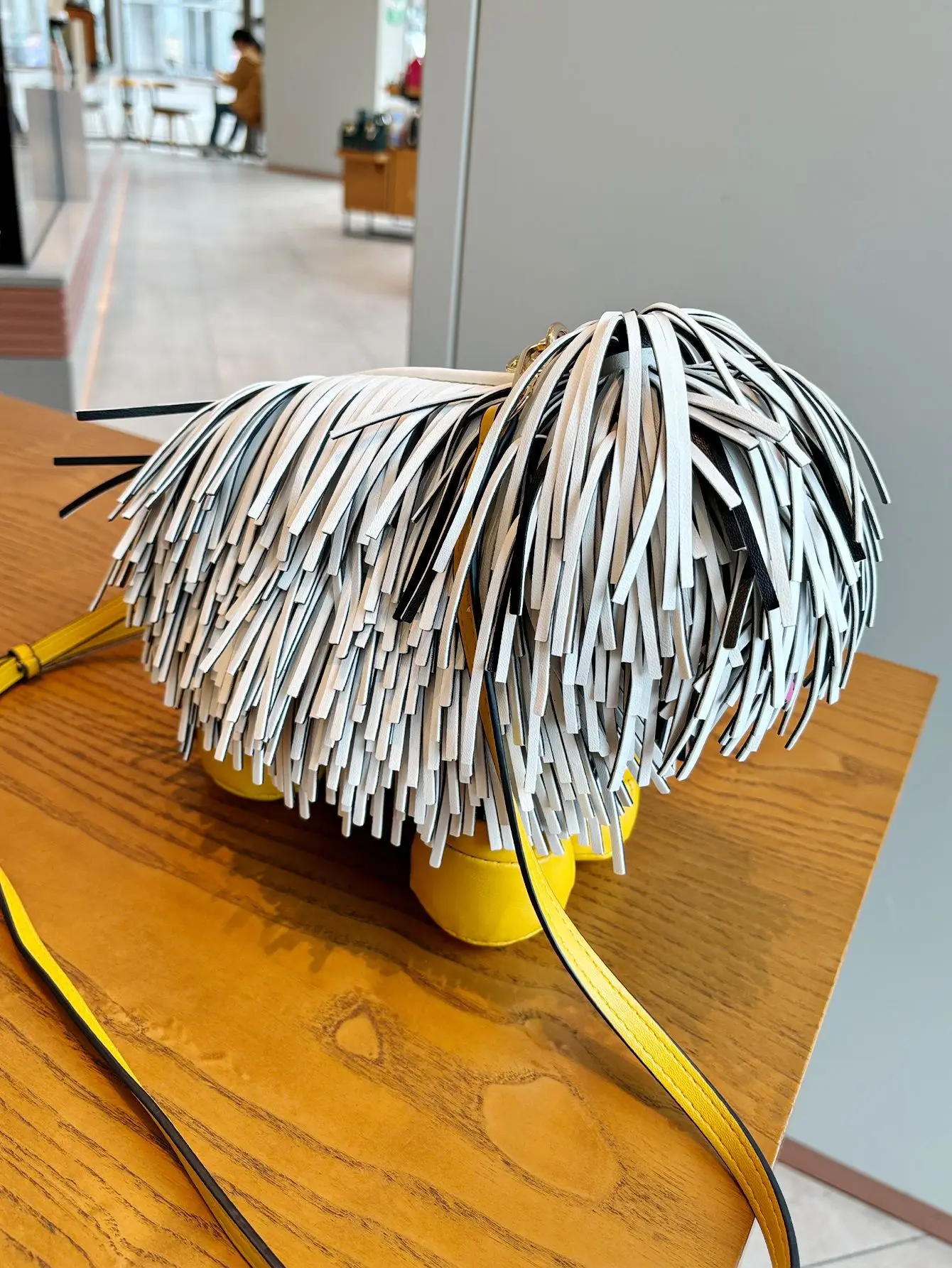Novelty Tassel Puppy Shape Women's Shoulder Bag Crossbody Cute Cartoon Animal Shape Purses and Handbag Designer Tote Bag