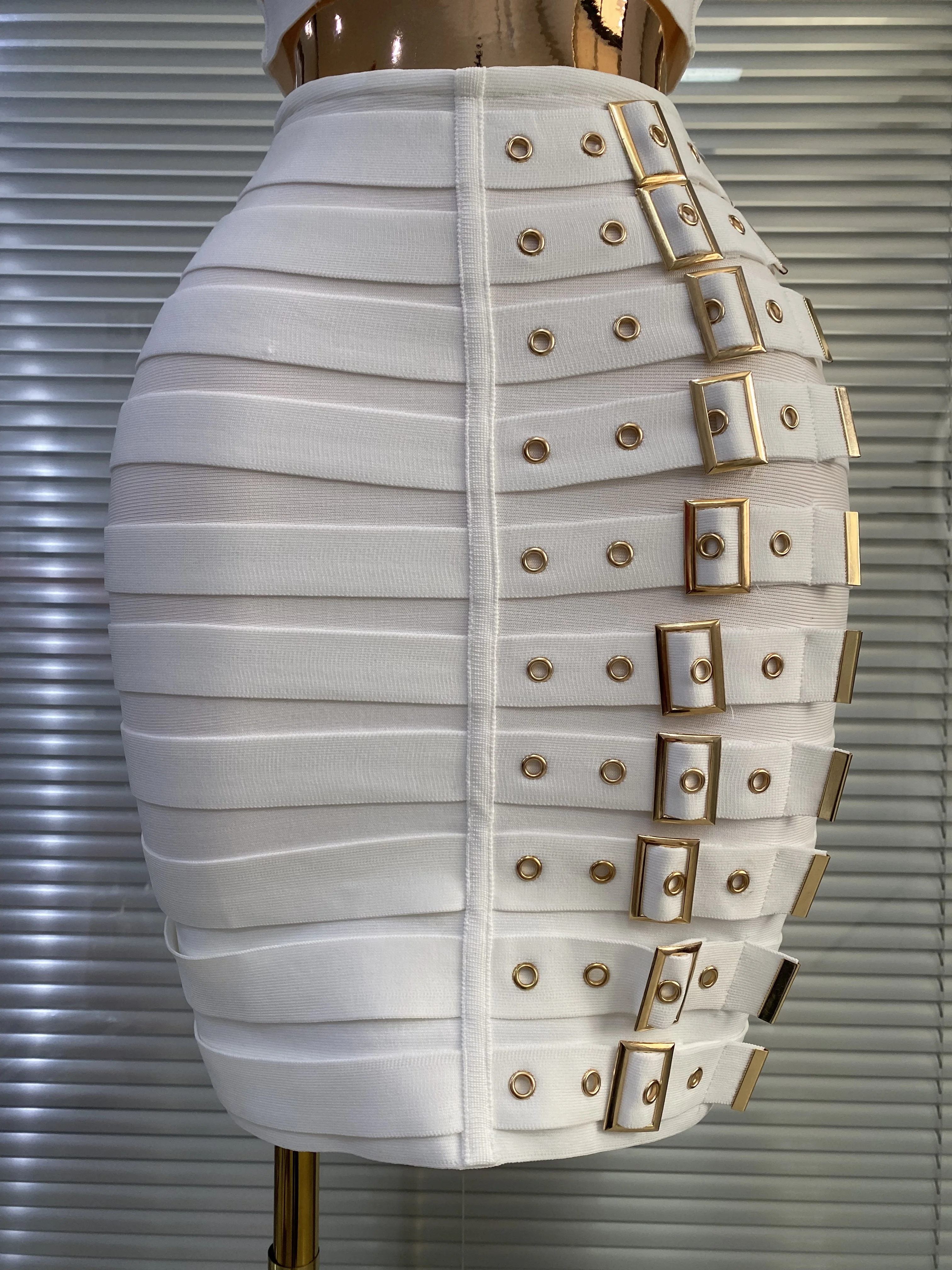 White Bandage Dress Women Designer Bustier Crop Top And Buckles Pencil Skirt Two Pieces Sets Evening Club Party Outfits