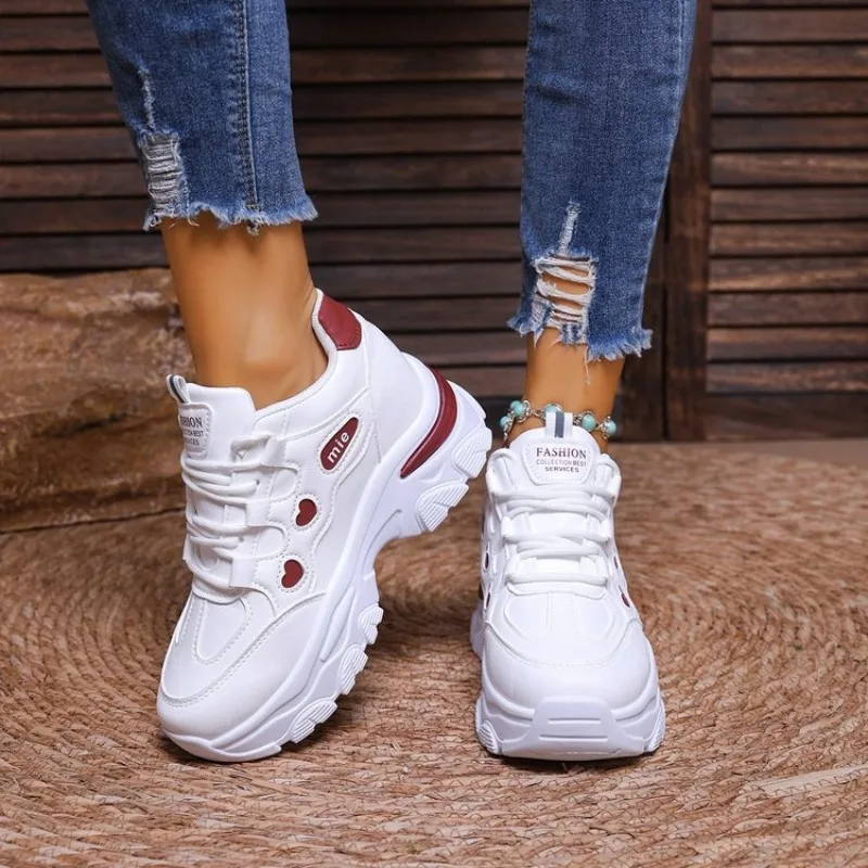 Women Sneakers Fashion Thick-sole Leather Casual Shoe Height-increasing Sport Shoe Laced Platform Vulcanize Shoes Tenis Feminino