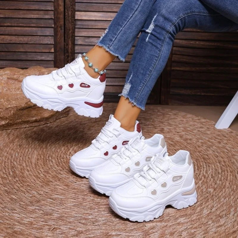 Women Sneakers Fashion Thick-sole Leather Casual Shoe Height-increasing Sport Shoe Laced Platform Vulcanize Shoes Tenis Feminino