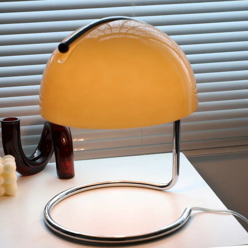 Bauhaus Mushroom Modern Table Lamp for Bedroom Bedside Living Room Nordic LED Creative Desk Lamps Fireless Aromatherapy Lamp