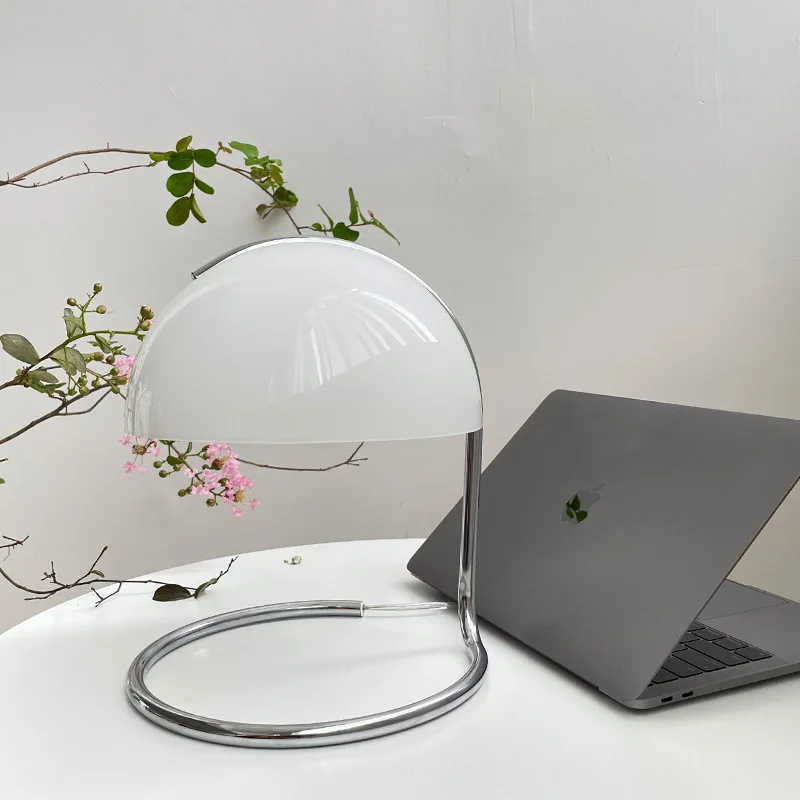 Bauhaus Mushroom Modern Table Lamp for Bedroom Bedside Living Room Nordic LED Creative Desk Lamps Fireless Aromatherapy Lamp