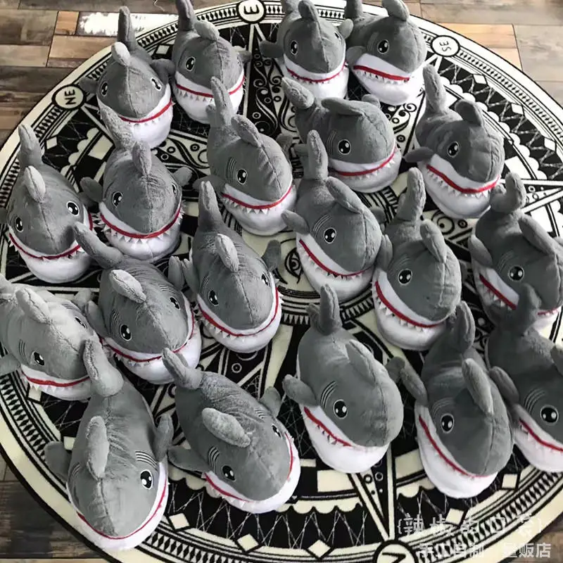 Cartoon Shark Funny Shoes Girls Lovely Indoor Slippers Ladies Home Shoes 2022 Fashion Plush Warm Slippers Women Winter Shoes