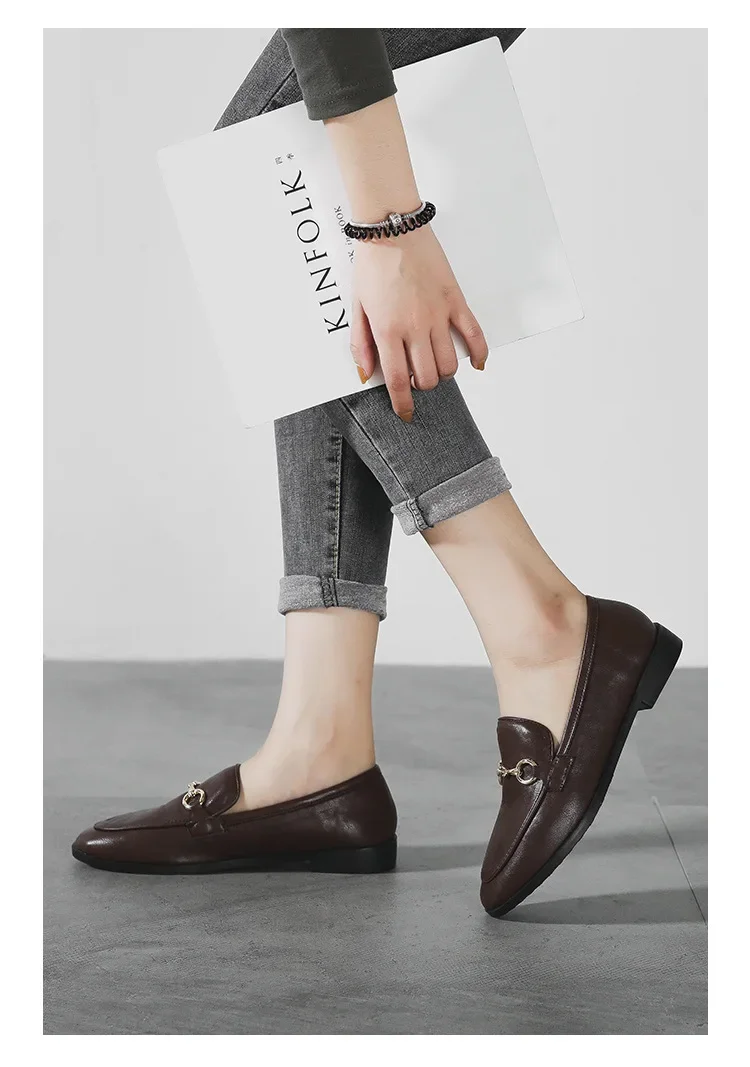 Hot Selling Women Shoes Ladies Flat Shoes Fashion Vintage British Leather Shoe Oxford Loafer Size 44 Comfy Casual Leather Flat