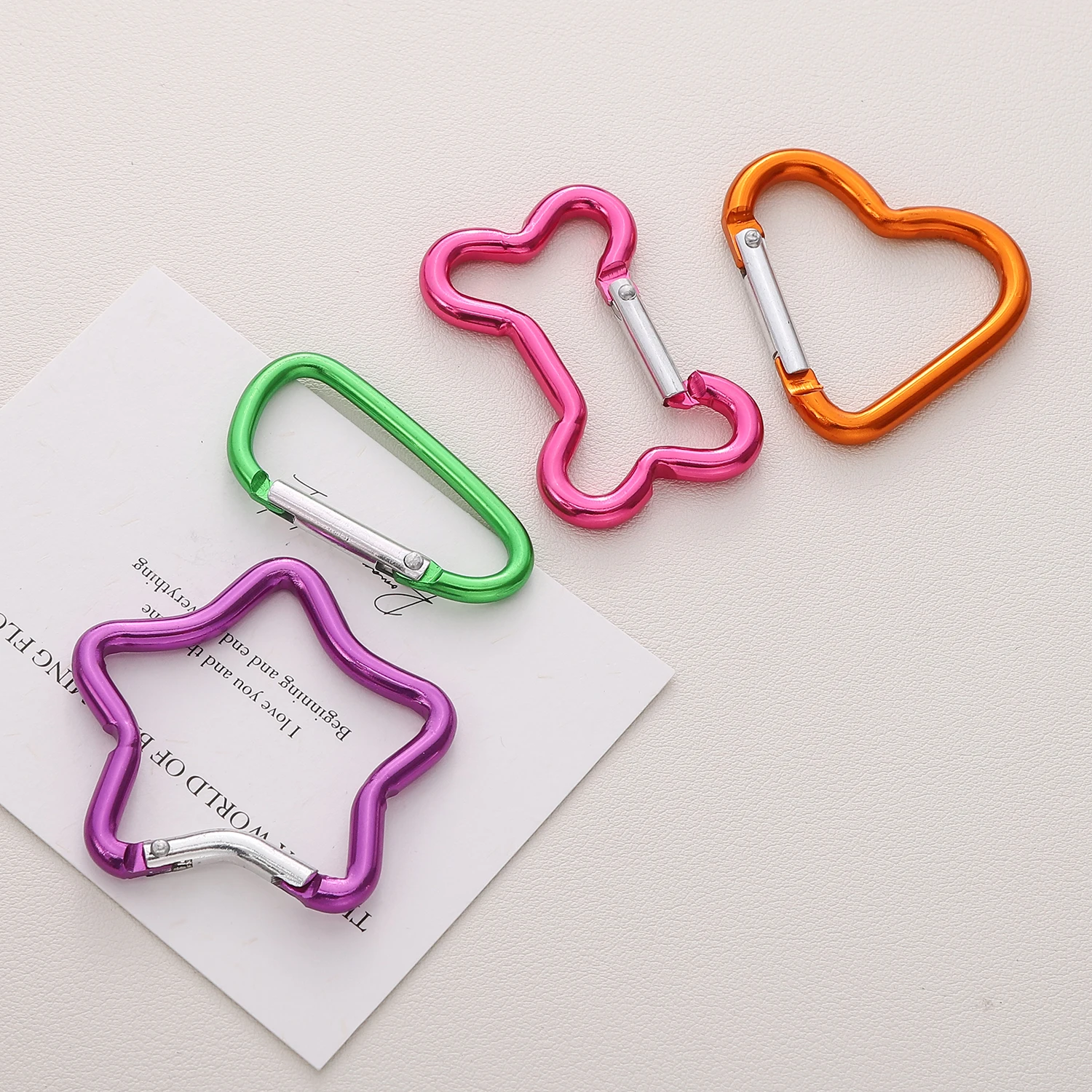 1pcs Carabiner Rock Aluminum Mountain Buckle Star/Heart/D/Bone Shape Locking Clasp Keychain Multifunction Tools Jewelry Findings