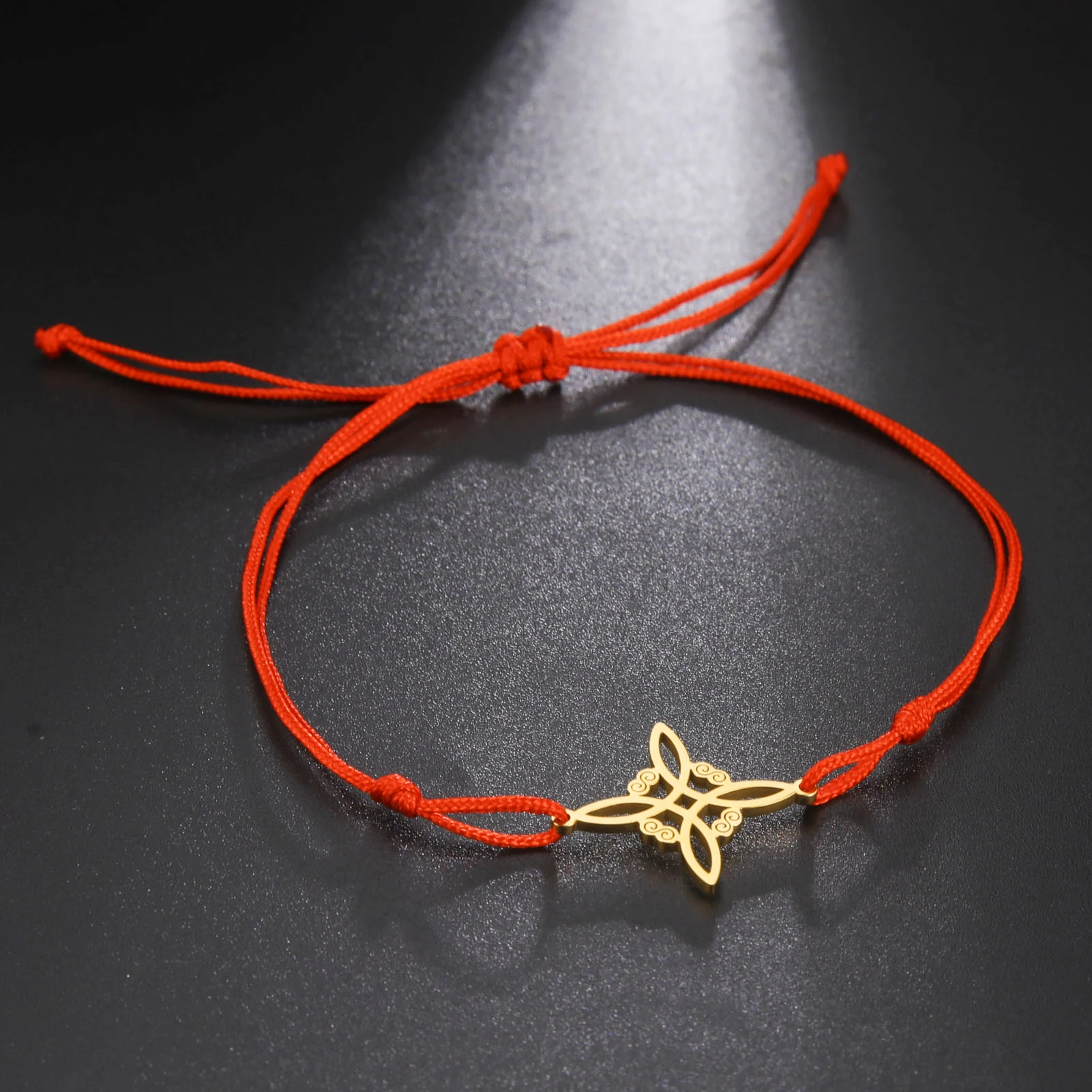 LIKGREAT Irish Witch Knot Bracelet for Women Men Celtics Knot Woven Rope Jewelry Stainless Steel Amulet Talisman Birthday Gift