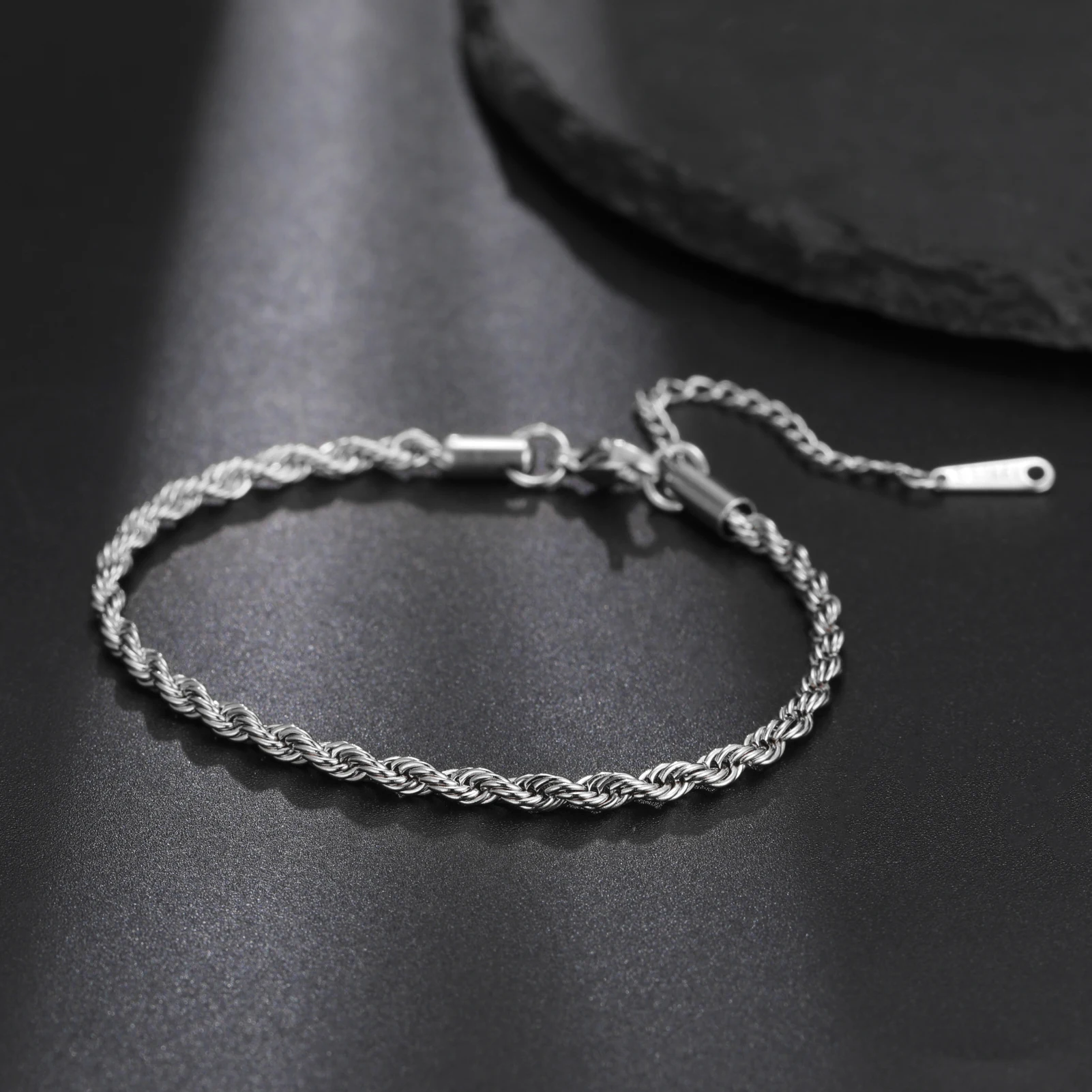Skyrim 3MM Twisted Chain Bracelet Stainless Steel Gold Color Adjustable Bracelets Women Men Couple Jewelry Valentine's Day Gift