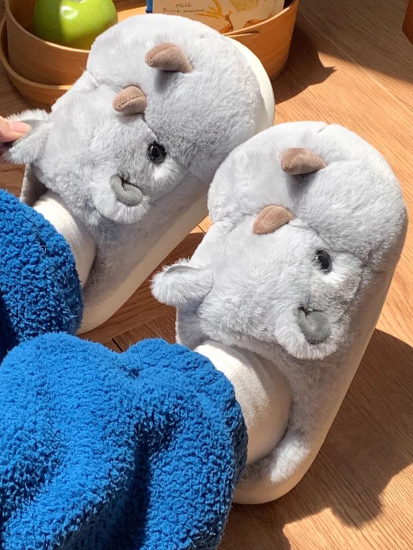 Cute Fun Rhinoceros Design Women Winter new Slippers Casual Soft Heel Platform Fur Warm Indoor Comfortable Man Home Slippers
