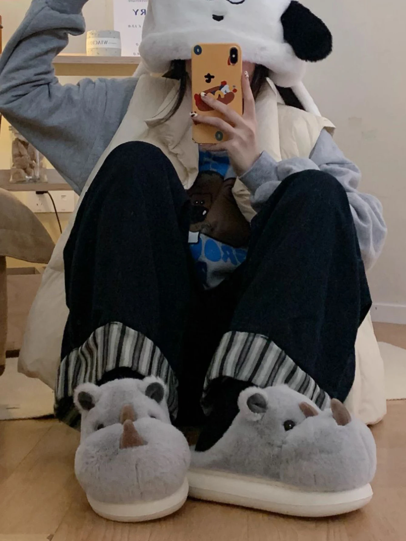 Cute Fun Rhinoceros Design Women Winter new Slippers Casual Soft Heel Platform Fur Warm Indoor Comfortable Man Home Slippers