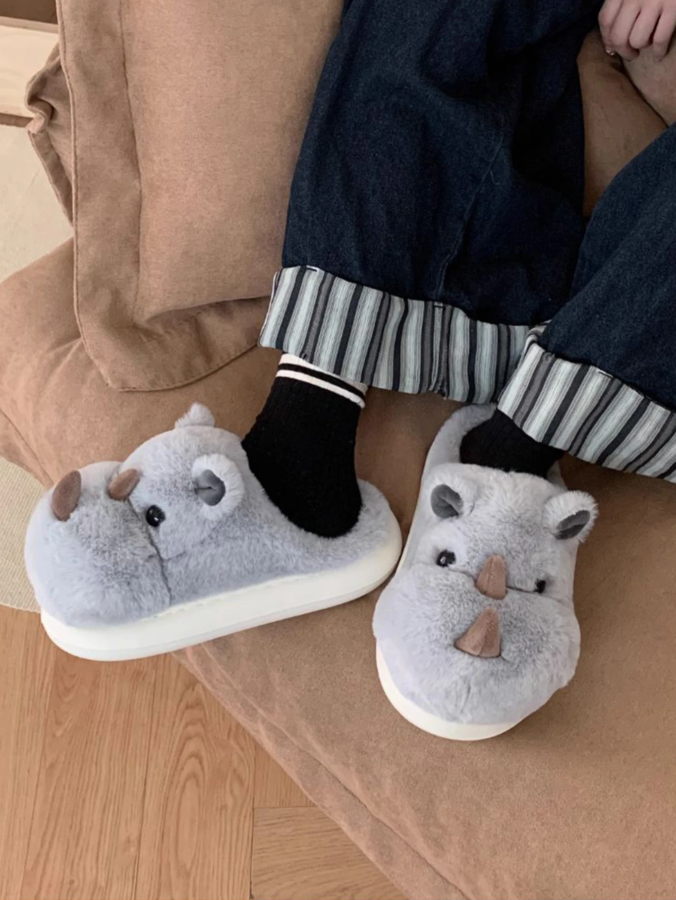 Cute Fun Rhinoceros Design Women Winter new Slippers Casual Soft Heel Platform Fur Warm Indoor Comfortable Man Home Slippers