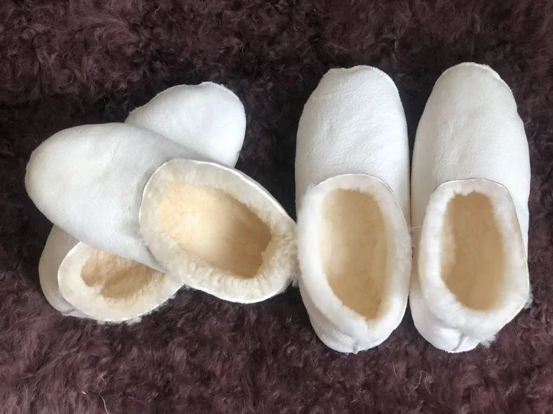 Natural Sheepskin Indoor Slippers Toasty Shoes Barefoot Ergonomic Shearling Real Leather for Men Genuine Leather for Woman