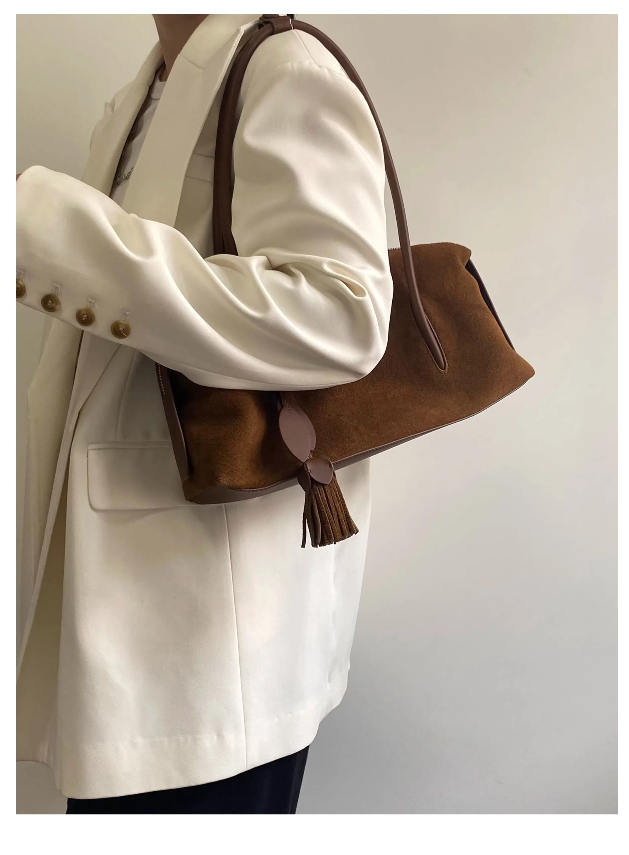 2027 Hot Sale Chic Tassel Design Women Armpit Shoulder Bag Caramel Coffee Color High-end Suede Cow Leather Women Handbag Winter