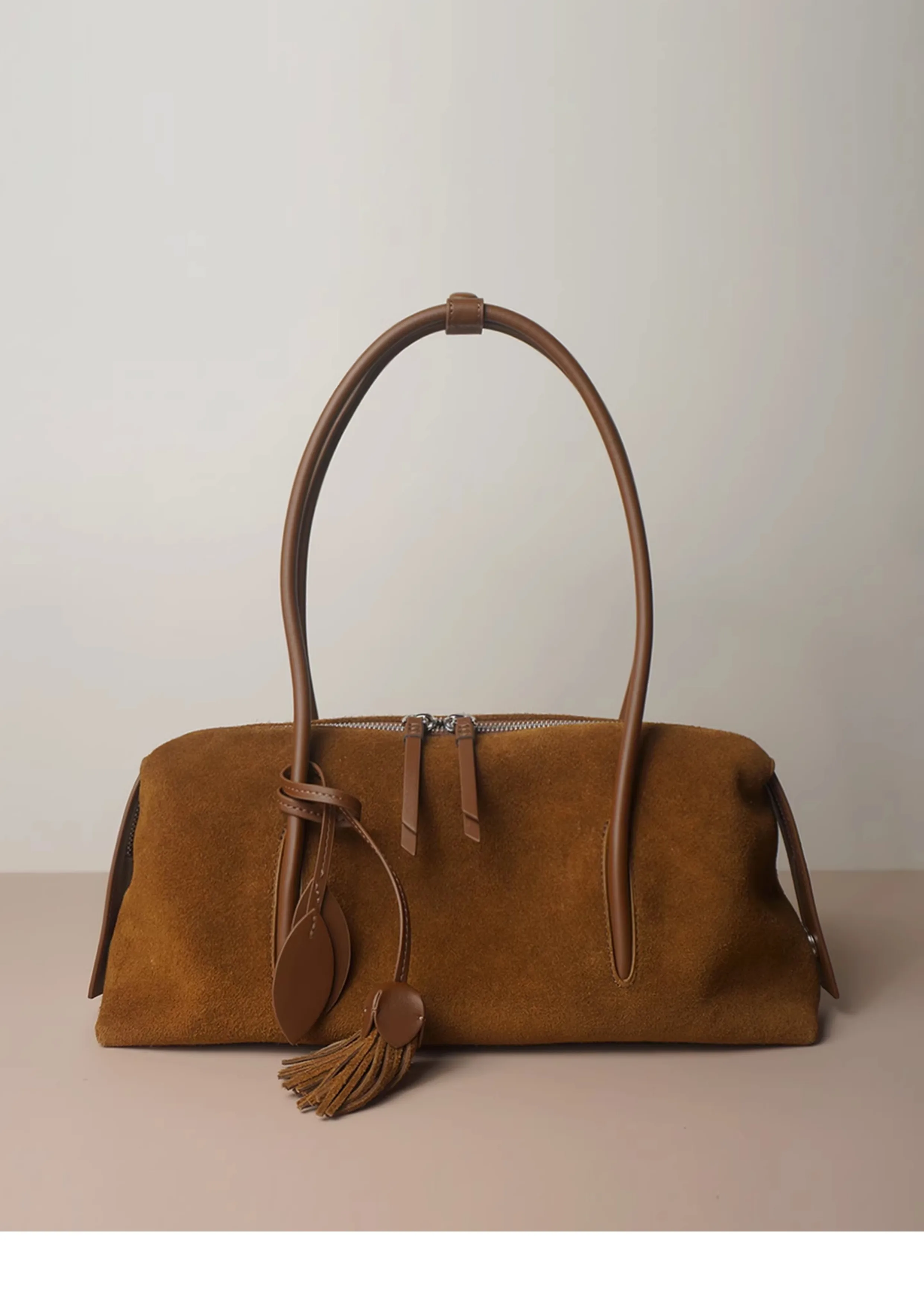 2027 Hot Sale Chic Tassel Design Women Armpit Shoulder Bag Caramel Coffee Color High-end Suede Cow Leather Women Handbag Winter