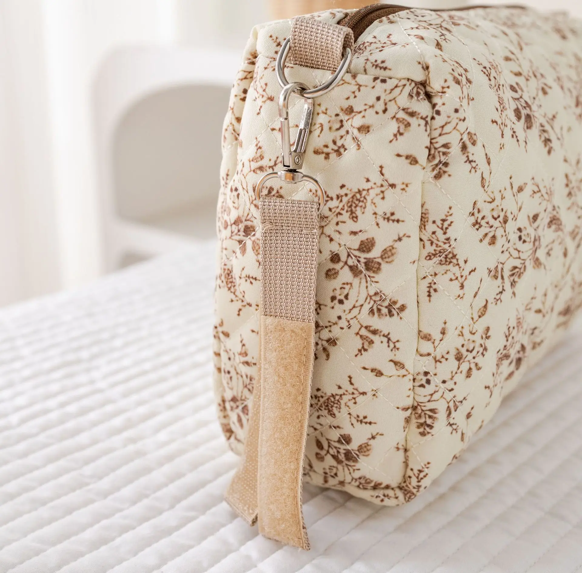 1pcs Portable Baby Diaper Storage Bag Travel Handbag Mommy&Baby Items Organizer Maternal Stroller Bag Makeup & Toiletries Bag