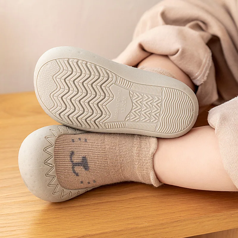 Newborn Baby Boy Shoes Embroidery Pattern Nonslip Floor Socks Kids Girls Soft Rubber Sole Crib Toddler Booties Child Sneakers