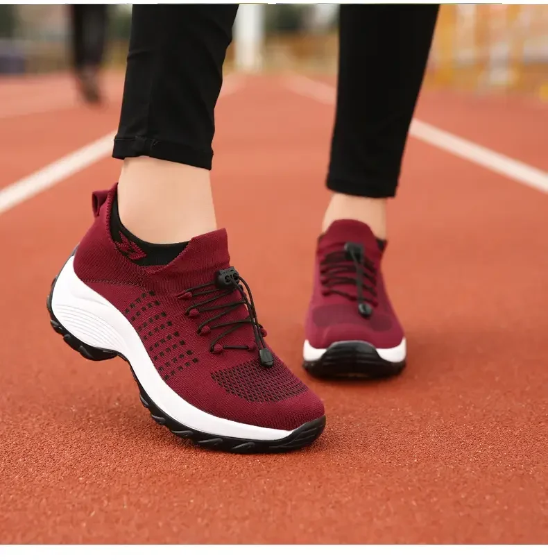 Outdoor Women Walking Sneakers Fashion Jogging Sock Shoes Youth Girls Trainers Breathable Ladies Platform Non-Slip Light Loafers