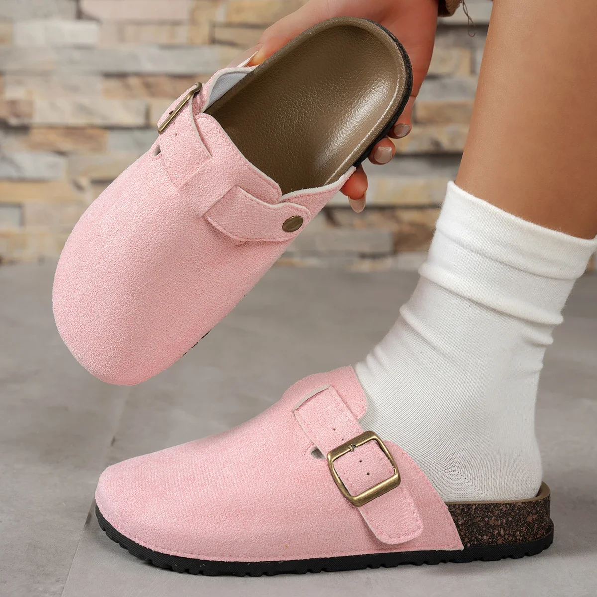 Large Size Retro Belt Buckle Slippers Fashionable Thick Bottom Round Toe Rubber Sole Easy Wear Outdoor Slippers for Adults
