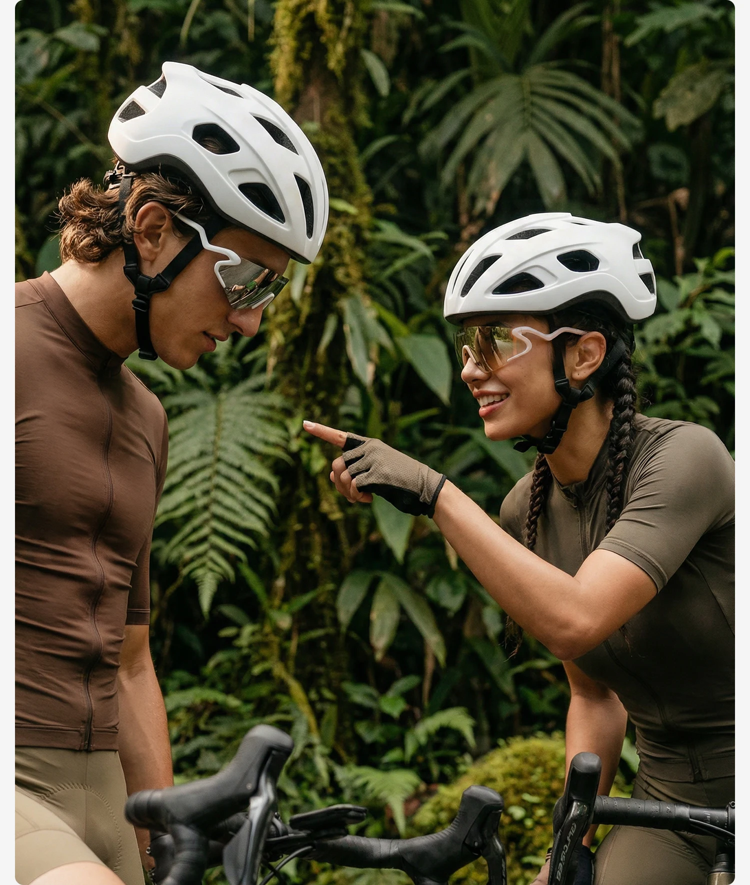 ROCKBROS Photochromic Cycling Glasses Windproof Dustproof UV400 Protection Glasses Cycling Outdoor Sports Sunglasses Unisex