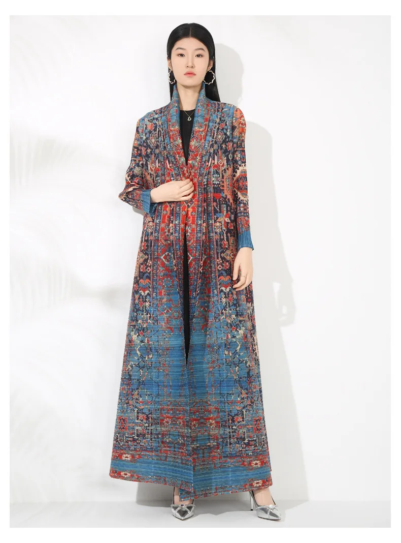 LANMREM Niche Trend Printed Windbreaker Women's 2025 New Loose Oversized Long Sleeved Pleated Trench Cardigan Long Coat 2DB2481