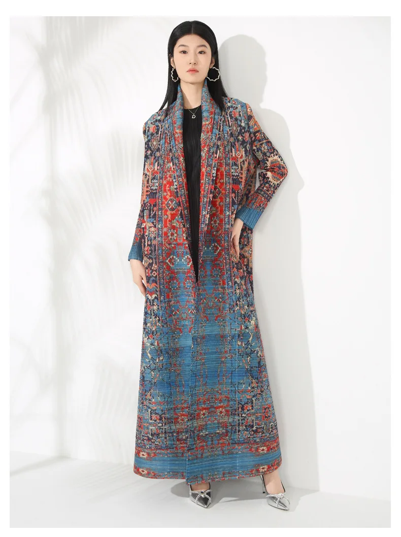 LANMREM Niche Trend Printed Windbreaker Women's 2025 New Loose Oversized Long Sleeved Pleated Trench Cardigan Long Coat 2DB2481