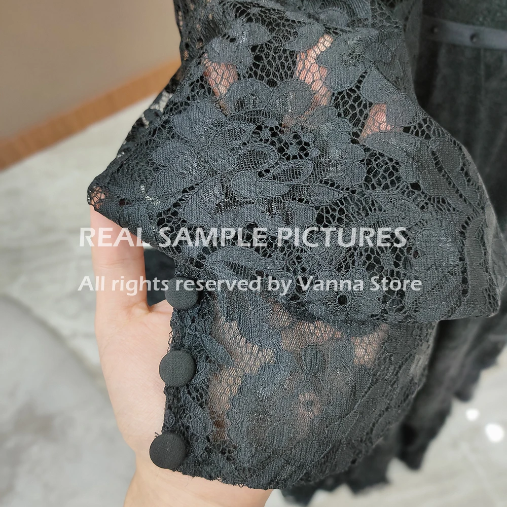 Victorian Lace Long Sleeves Bridal Gown High Neck Vintage Buttons Sheer Back Tiered Wedding Dress Customized Retro Real Photos