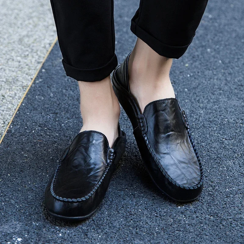 Men Shoes Casual Genuine Leather Mens Loafers Moccasins Designer Slip on Boat Shoes High Quality Chaussure Homme Plus Size 37-47