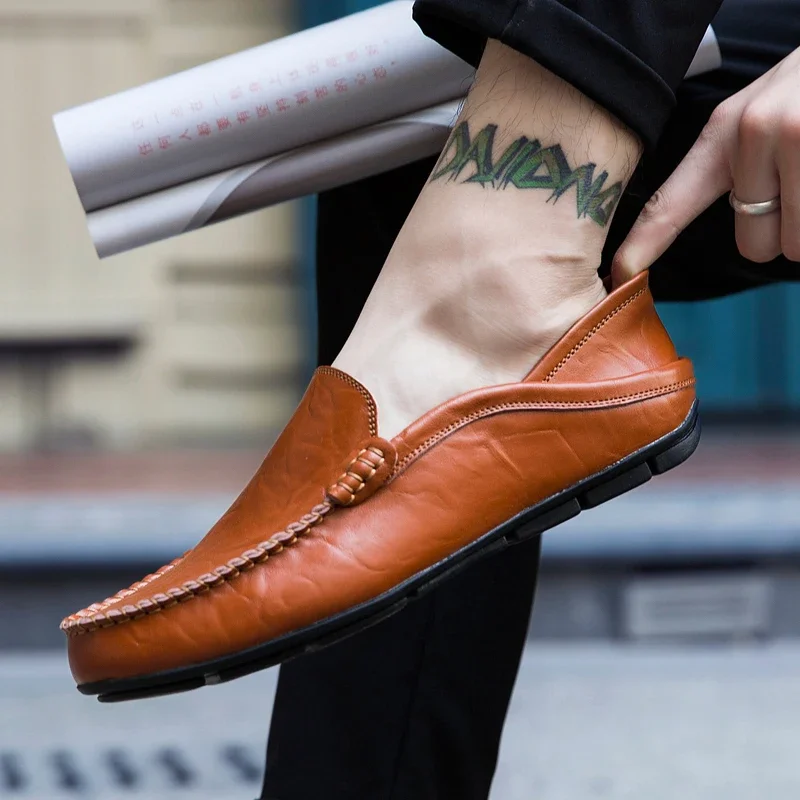 Men Shoes Casual Genuine Leather Mens Loafers Moccasins Designer Slip on Boat Shoes High Quality Chaussure Homme Plus Size 37-47