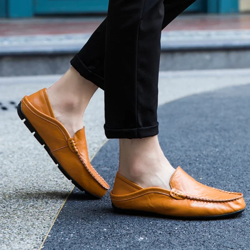 Men Shoes Casual Genuine Leather Mens Loafers Moccasins Designer Slip on Boat Shoes High Quality Chaussure Homme Plus Size 37-47