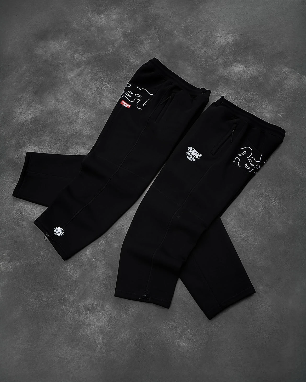 New Loose American Sports Pants Y2K Retro Trousers Men Hip Hop Personality Unique Design Embroidered Waist Elastic Jogging Pants