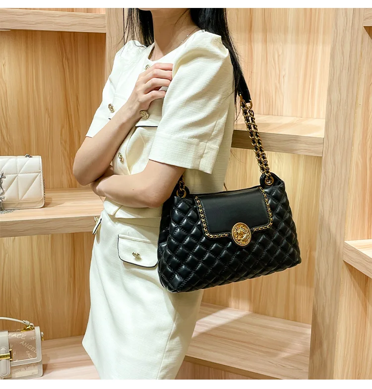 Brand Genuine Leather Chain Bag for Women in 2024, New Designer with a Sense of Luxury, Large Capacity Underarm Shoulder Bag
