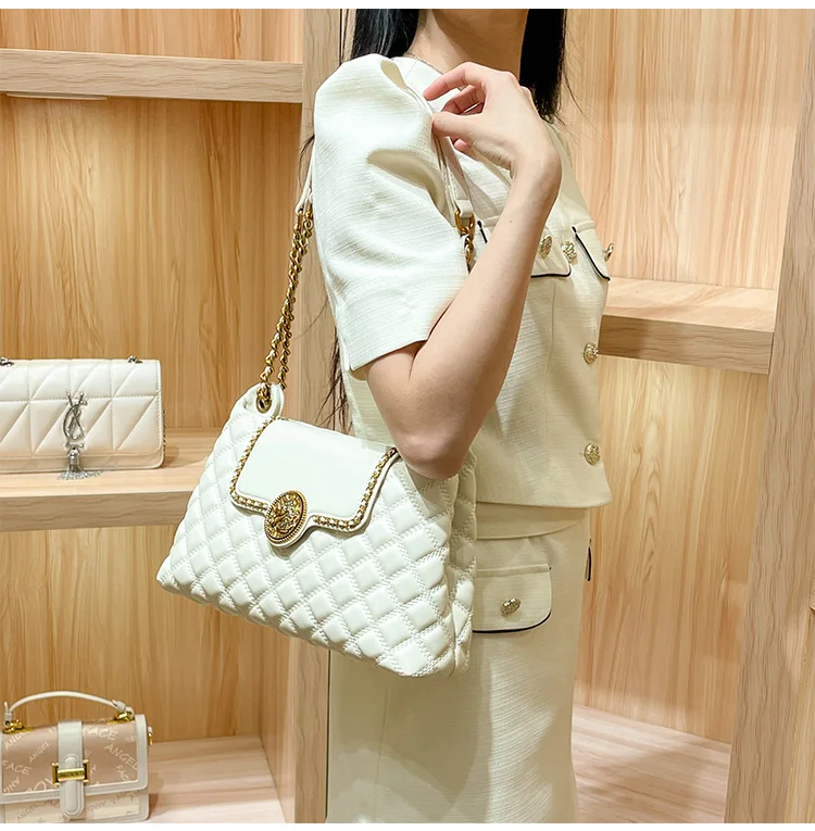 Brand Genuine Leather Chain Bag for Women in 2024, New Designer with a Sense of Luxury, Large Capacity Underarm Shoulder Bag