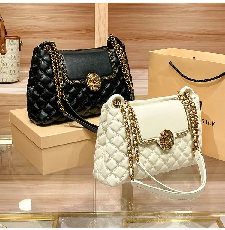 Brand Genuine Leather Chain Bag for Women in 2024, New Designer with a Sense of Luxury, Large Capacity Underarm Shoulder Bag