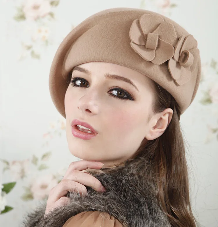 Fashion Women Flowers Cashmere Berets Female Bonnet Caps Winter Women's Hats High Quality Wool Beret Lady Painter Hats Lady