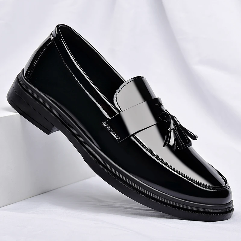 Patent Leather Mens Loafers Fashion Men‘s Casual Shoes Black Business Shoes Office Work Shoes Party Wedding Formal Dress Shoes