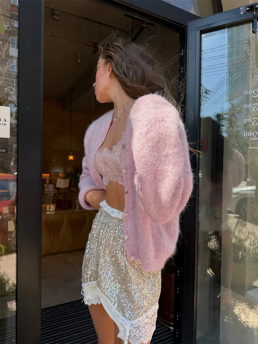 Bornladies 2026 New Lazy Style Cardigan Women's Spring and Autumn Loose Round Neck Knitted Jacket Soft Long Sleeved Sweater