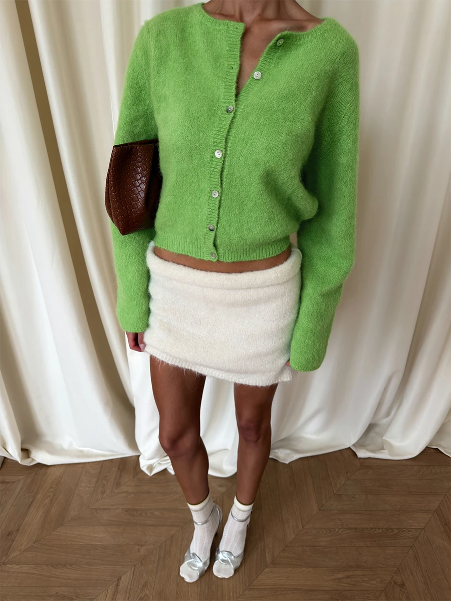 Bornladies 2026 New Lazy Style Cardigan Women's Spring and Autumn Loose Round Neck Knitted Jacket Soft Long Sleeved Sweater