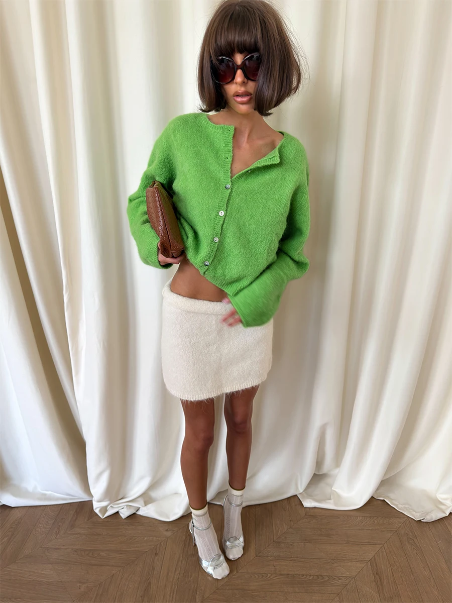 Bornladies 2026 New Lazy Style Cardigan Women's Spring and Autumn Loose Round Neck Knitted Jacket Soft Long Sleeved Sweater