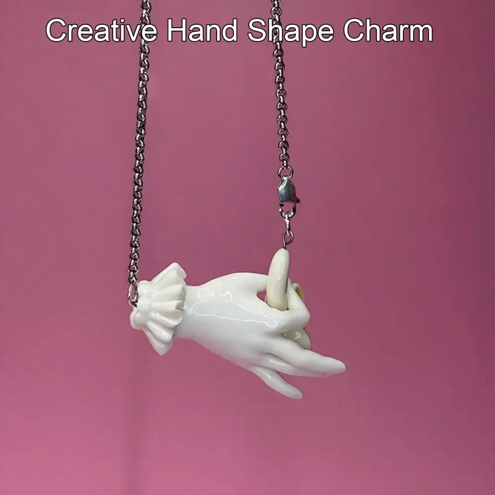Funny Banana Pendant Necklace Resin Hand-Sculpted Banana Necklace Cute Lifelike Fruit Necklace Jewelry Creative Gift