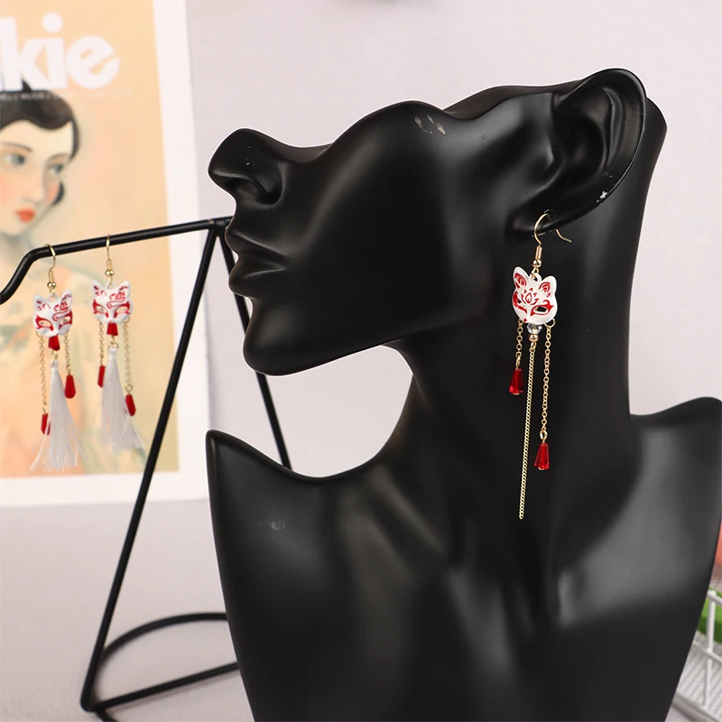 Vintage Fox Mask Earrings Crane Earrings For Women Mythological Animals Shaped Jewelry Fan Shaped Pendant Tassel Ear Clip Gifts