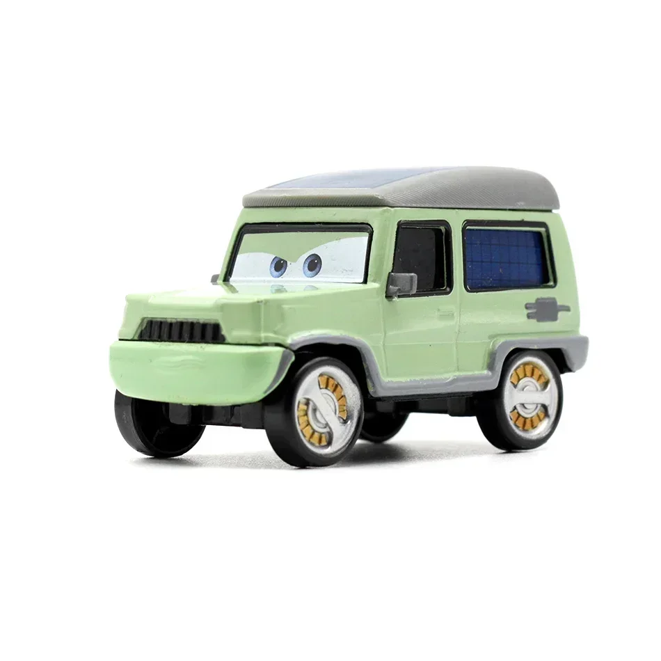 @Pixar Cars Diecast Metal Alloy Model Car Lightning McQueen The King Frank Guido Luigi Movie Character Toy Car Collectible Gifts