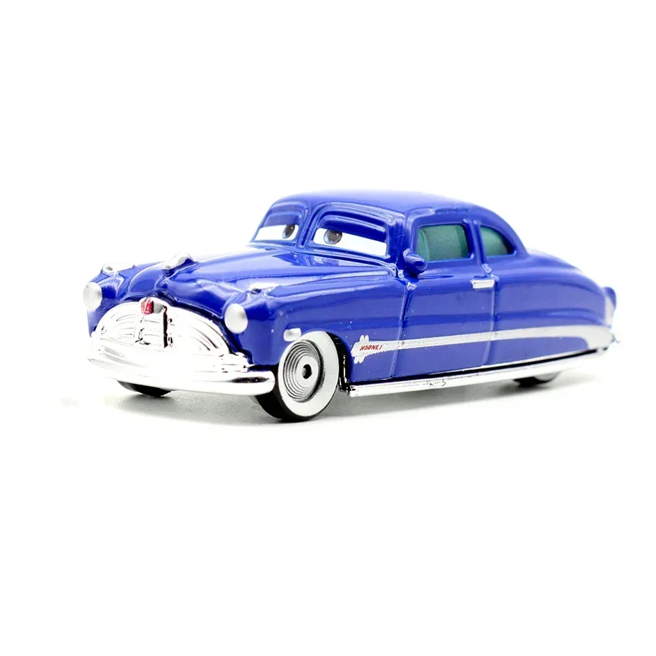 @Pixar Cars Diecast Metal Alloy Model Car Lightning McQueen The King Frank Guido Luigi Movie Character Toy Car Collectible Gifts