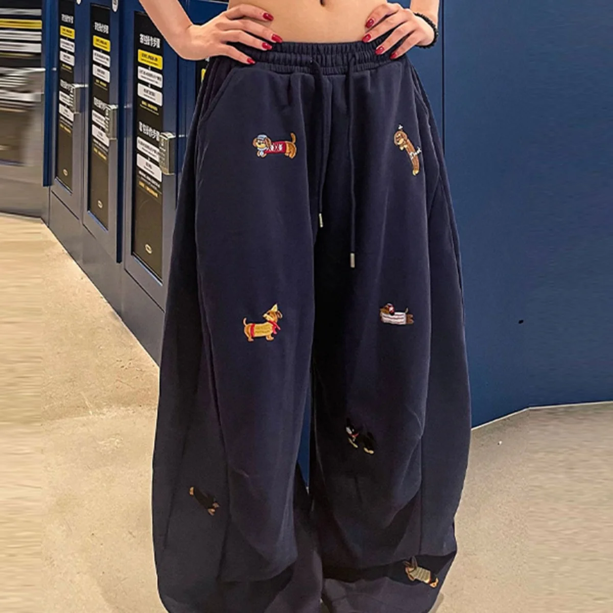Embroidery Sausage Dog Sweatpants Loose Casual Joggers Wide Leg Couple Streetwear Fun Fashion Comfortable Pants Baggy Sweatpants