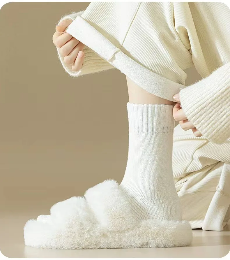 3 Pairs Winter Warm Cashmere Wool Socks Women Markron Thicken Snow Boot Socks Warm Plush Hairy Soft Mid Tube Floor Sleep Socks