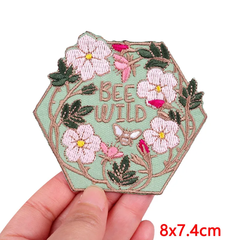 Cartoon Embroidered Patches Iron On Patches For Clothing Thermoadhesive Patches On Clothes DIY Cute Cat Patch Jacket Applique